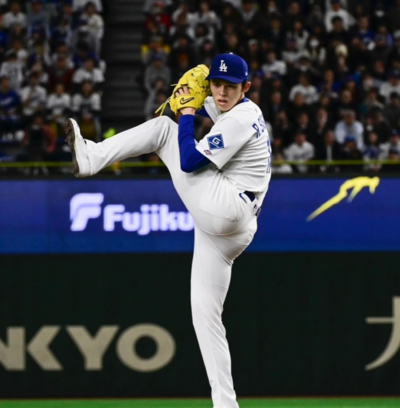“Teach this kid”- Dodgers fans react to Roki Sasaki’s struggles with command against Detroit Tigers