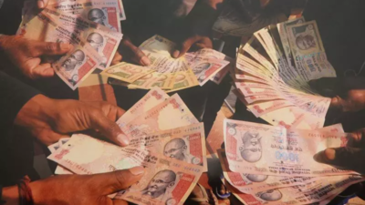 Maharashtra cooperative banks stuck with Rs 101 crore demonetised notes for 8 years
