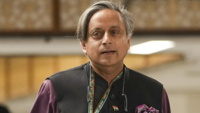 'Silver lining': Now, Tharoor praises Modi govt's vaccine diplomacy; Congress had questioned export citing 'shortage' in country