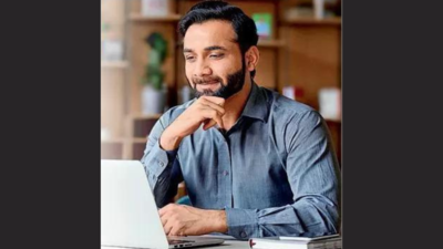 Among top 5 ‘workaholics’ in the country: Gujaratis work 7.5 hours daily to earn living