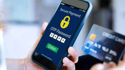 Facing issues in online transactions? SBI says 'to come back after a break'