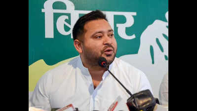 Tejashwi slams Shah over dynastic politics remarks