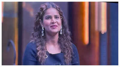 Celebrity Masterchef: Archana Gautam's emotional farewell as she gets eliminated; says 'I did the show for my father as people mocked him as bawarchi...'