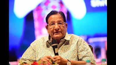 After SC order, HC reviews ex-UDH min’s land deed case