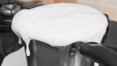 This is the right way to prevent milk from spoiling in summer