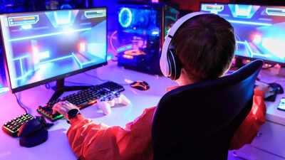 Man sues Chinese game developer over depression caused by 4,800 virtual slaps in Three Kingdoms Kill Online
