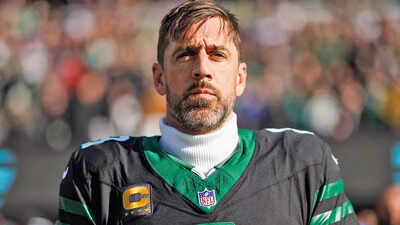 Aaron Rodgers still undecided as Steelers wait—NFL insider reveals what’s really holding up the 2025 move