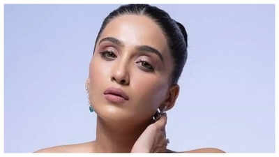 Nimrit Kaur Ahluwalia opens up about her intense workout regime for 2025; says 'This year's goal is to hit 100Kg deadlift and body weight squats for me'