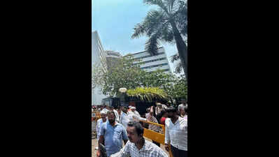 Deenanath Mangeshkar Hospital gets PMC notice to clear tax dues of Rs22 crore in two days