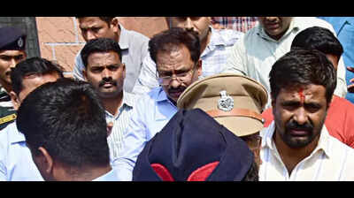 ‘No chance of him fleeing from justice’: Kolhapur court grants bail to Koratkar