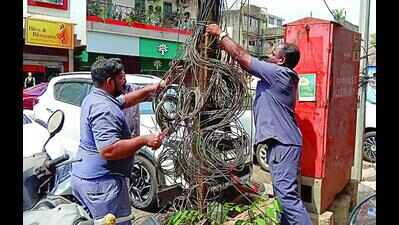 Internet provider contests rent for poles, HC wants power dept reply