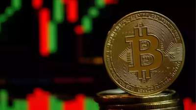 Bitcoin soars 7% after Trump’s surprise 90-day tariff pause, crypto market follows suit