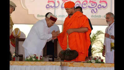 Lord Mahavir inspired everyone, offered peace message: Guv