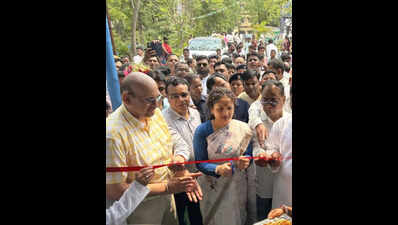Kalpana opens free eye check-up camp