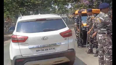 Koratkar flies off to Mumbai after release from Kalamba jail on bail