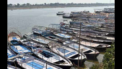 After windfall during Kumbh, Sangam boatmen struggling to make ends meet