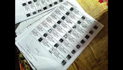 Cleanse electoral rolls of duplicate voters: BJP to EC