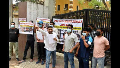 Civil services aspirants protest against JPSC’s delayed exam results and recruitment process