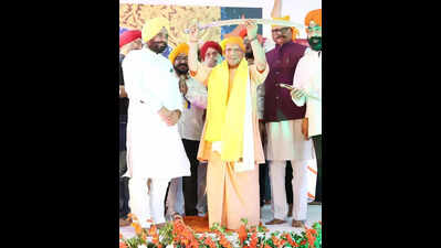‘Guru Gobind Singh protected nation, upheld religious values’