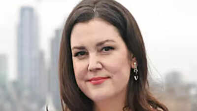 "I went and did something kind of strange": Melanie Lynskey on her audition for 'Two and a Half Men'