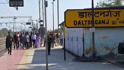 Rly passengers shell out extra for water at Daltonganj stn