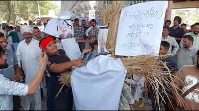 Demand for FIR against Udaivir sparks protest