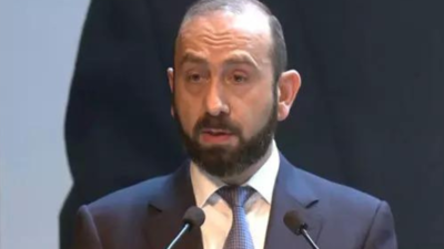 Armenia PM pushes Azerbaijan to sign peace agreement