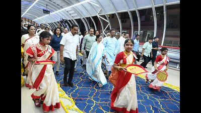 Don’t break the law, don’t get provoked, Mamata appeals with ‘folded hands’