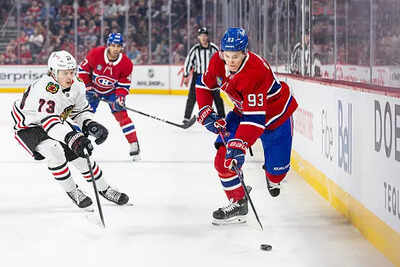 Chicago Blackhawks defeat Montreal Canadiens 4-3 as rookie Ivan Demidov makes memorable debut