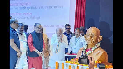 Champaran Satyagraha anniv: Nation that forgets its history, loses its geography, says governor