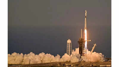 Bahamas suspends SpaceX rocket landings amid post-launch investigation