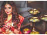 I enjoy wearing traditional Bengali sari: Tinaa