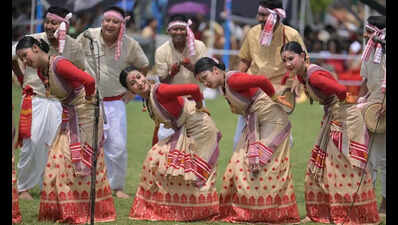 Dhol, pepa, gogona keep Bihu spirit up