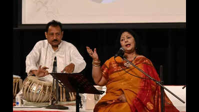 Tribute to Lata by Surabhi Ranjan
