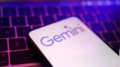 Google rolls out Gemini Live with camera, screen share to all Android users