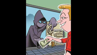 Nashik city police book 12 for extortion in two separate cases