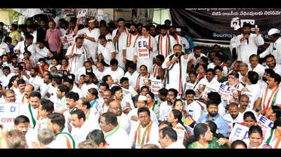 Cong, Gandhis will not be cowed down by ED cases: Bhatti