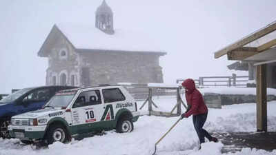 Rare spring snowstorm in Alps kills one, strands thousands across France, Italy, and Switzerland