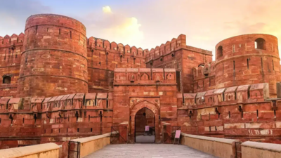 Mewat man held for sexually abusing Lithuanian tourist at Agra Fort