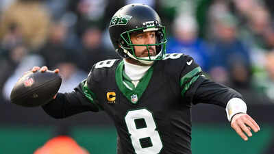 “I don’t give a sh*t”: Aaron Rodgers caught off guard by Jets' sudden decision, calls out PR focus over honest conversation