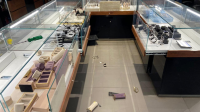 Rajkot heist: Burglar steals 102 high-end watches worth Rs 70L in 23 minutes