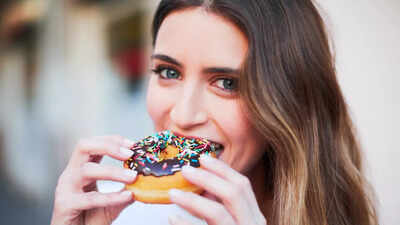 What is the best time to eat sugar with less impact? Health expert explains