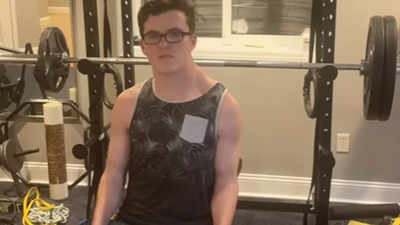 'The Crooked Man': THIS teen has gone viral for working out just one side of his body-- And his reason for it will surprise you