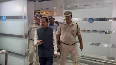 PM’s principal secy among passengers on diverted flight