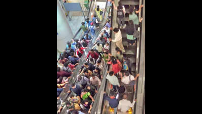 Relief for Bengaluru commuters? BMRCL to fix 'maze-like' Majestic Metro station signage