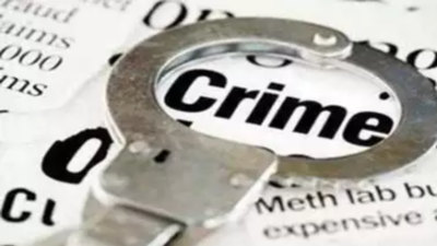Husband chops off man’s private parts over illicit affair with his wife in Madhya Pradesh; walks into police station holding severed organ