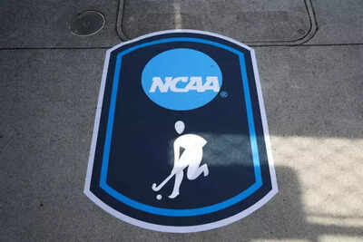 NCAA hockey portal chaos: Loyalty vs. freedom