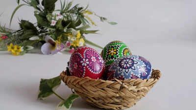 Happy Easter Sunday 2025: 60+ Wishes Images, Quotes, Messages, Cards, Greetings, whatsapp status, Pictures and GIFs for family and friends