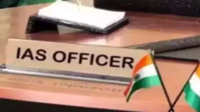 Madhya Pradesh IAS officers Rahul Haridas Fating, Neha Meena receive PM’s award