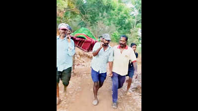 In tiny Kolhapur hamlet without a road, elderly woman dies on stretcher